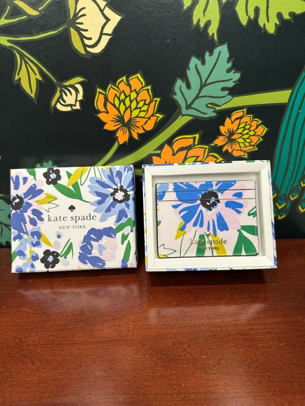 Kate Spade Madison Festival Floral Card Holder NWT Boxed Slim Wallet - Picture 2 of 7
